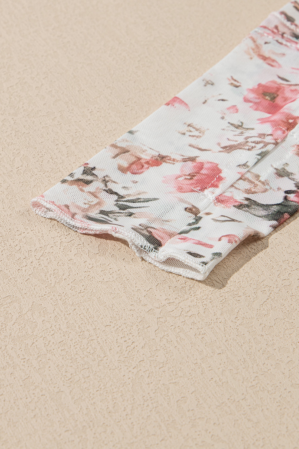 Theresa | Netzbluse mit floralem Muster für Damen