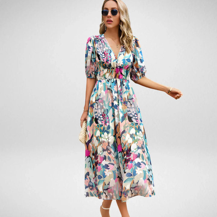 Tyyni | Kleid mit elegantem V-Ausschnitt