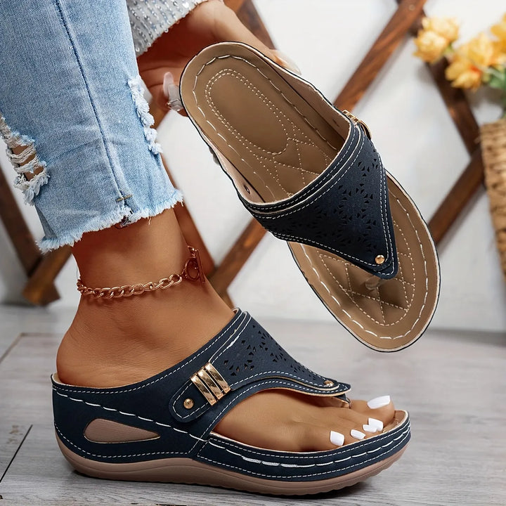 Orthopädische Damen|Sandalen mit Schrägabsatz