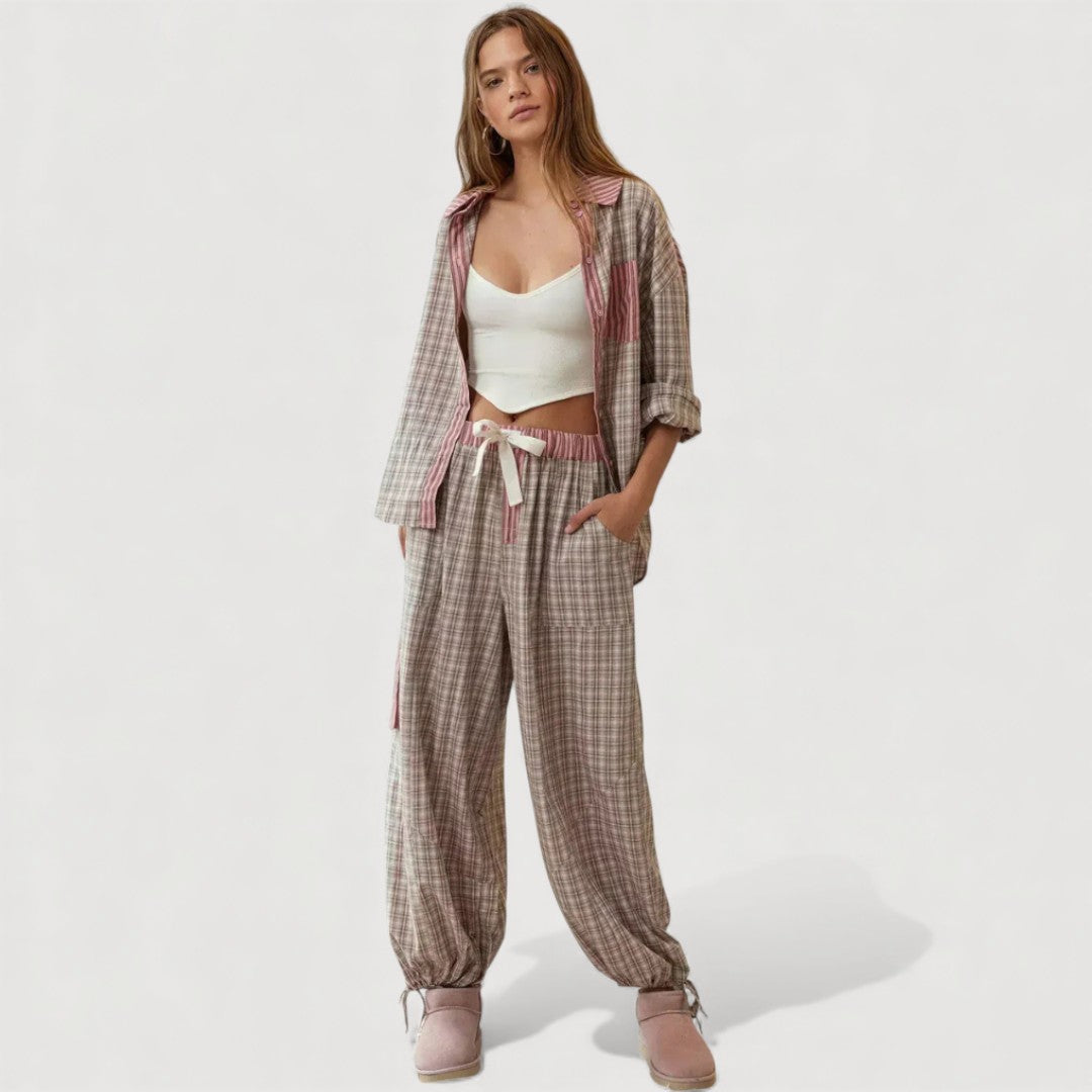 Isabella | Relaxed Pyjama-Set Damen stilvoll getragen