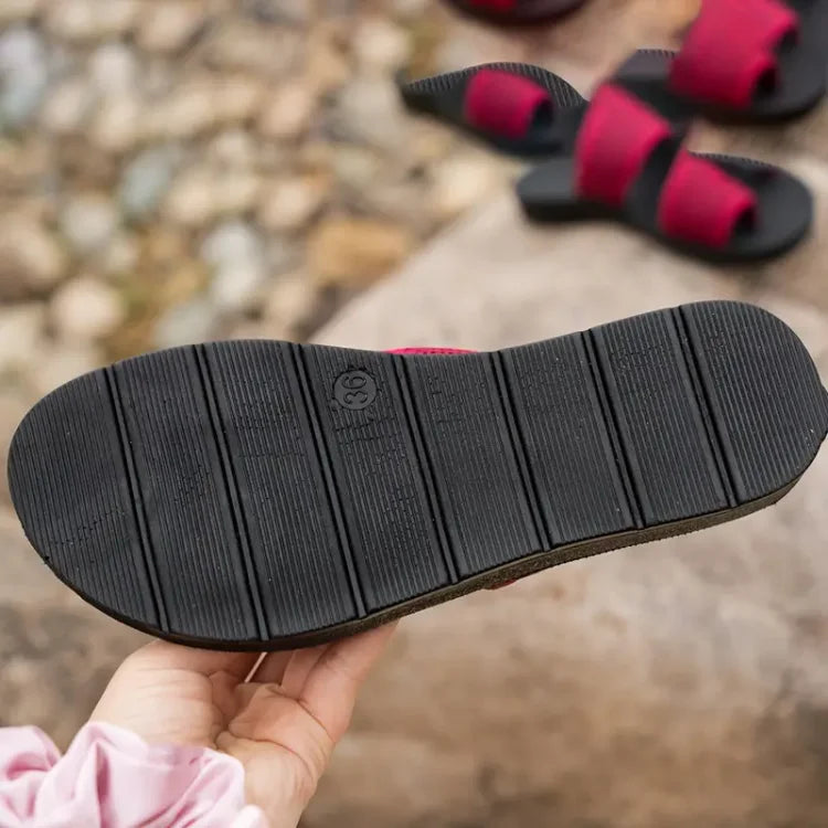 Celia | Perforierte Mesh-Sandalen mit Komfortsohle