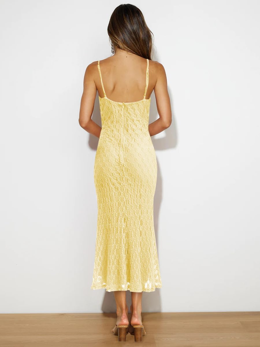 Das Sommerkleid aus leichtem Stoff für warme Tage