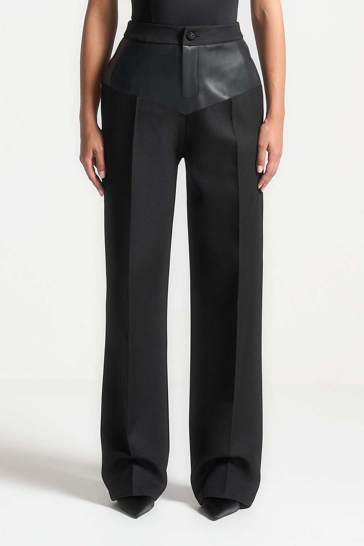 Patchwork | Moderne Kunstlederhose mit Details