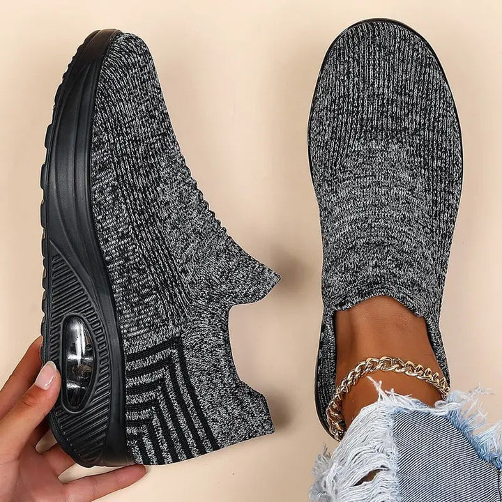 CloudWalk | Atmungsaktive Damenturnschuhe mit extra Fußstütze