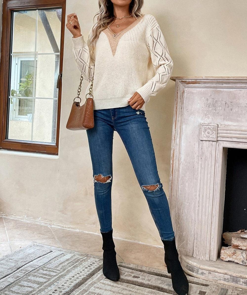 Nina | Zeitloser Strickpulli mit V-Ausschnitt und Farbblock