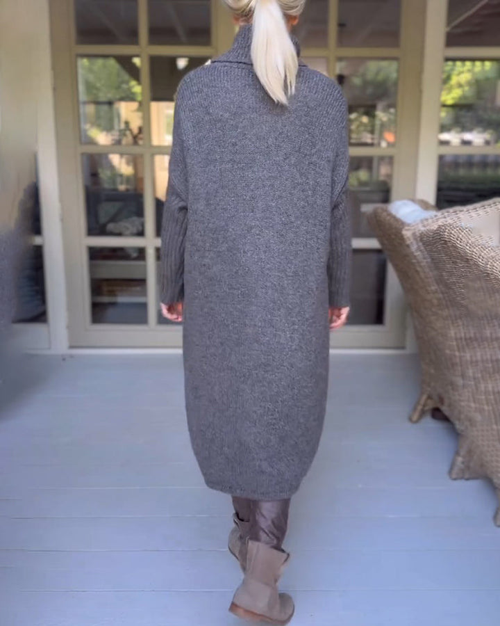 Hannah | Kuscheliger Pullover mit Stehkragen und Ärmeln