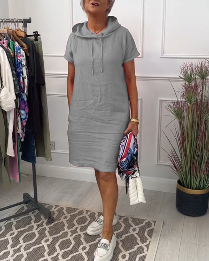 Freizeitkleid mit Kapuze & kurzen Ärmeln lässig