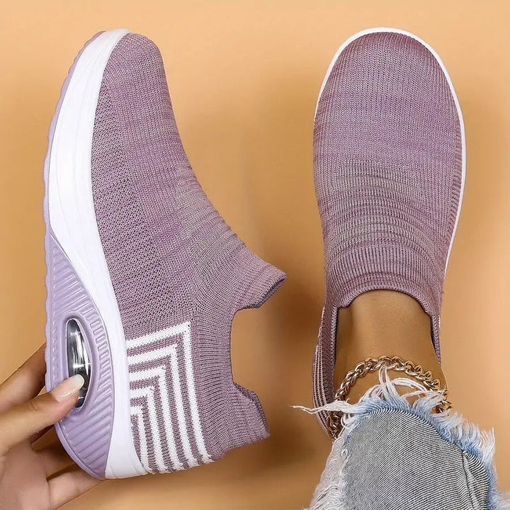 CloudWalk | Atmungsaktive Damenturnschuhe mit extra Fußstütze