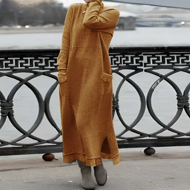 Mira | Langes Strickkleid Damen modern und lässig
