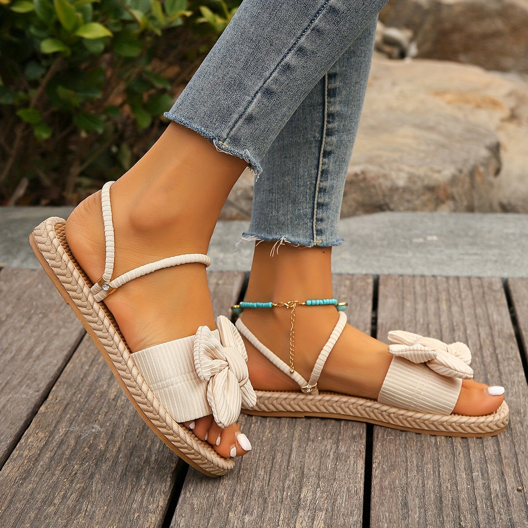 Melissa Slipper | Elegant, verspielt und bequem für jeden Anlass