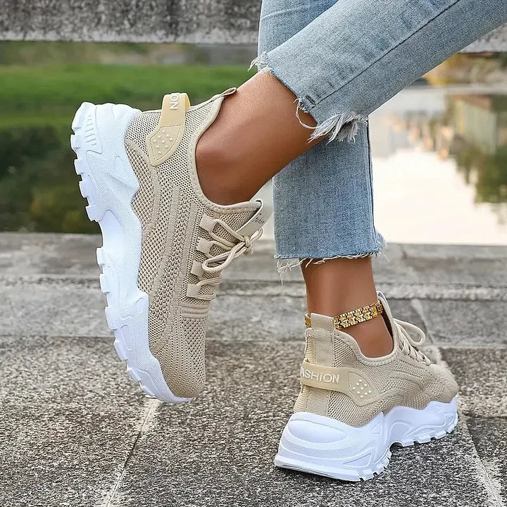 Alina | Lässige Sneaker für stilvolle Auftritte