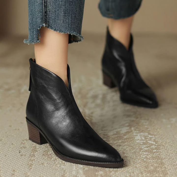 Mara | Schicke Stiefeletten mit klassischem Look