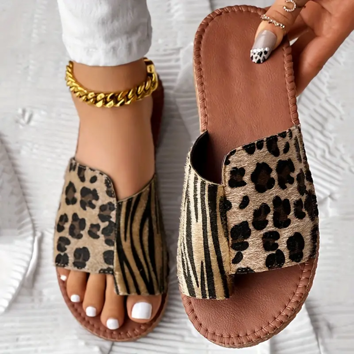 Anastasia | Stylische Sandalen mit Leopardmuster