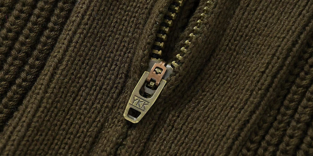 Ami Kaji | Modischer Rollkragenpullover im EU-Stil