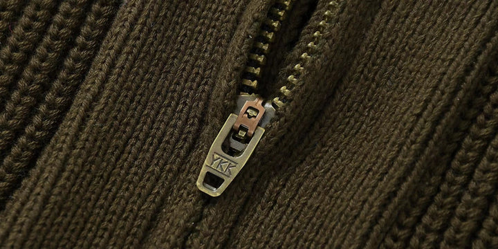 Ami Kaji | Modischer Rollkragenpullover im EU-Stil