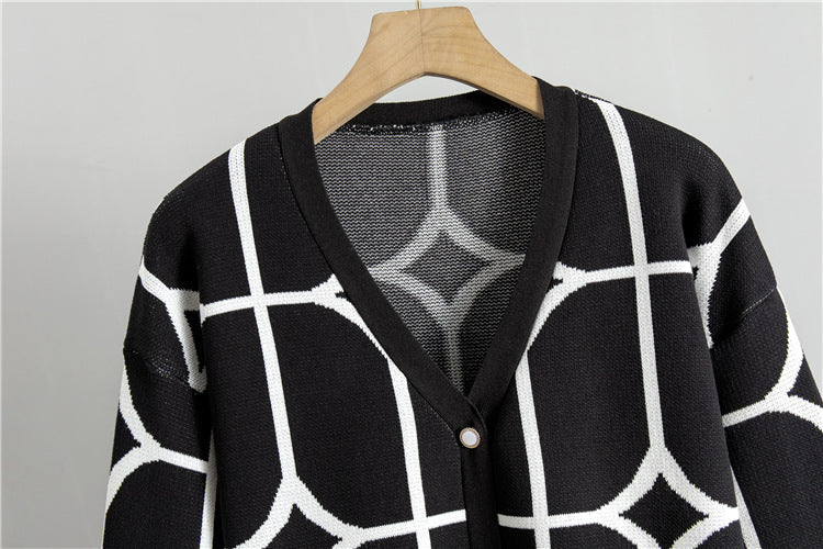 Sarah | Geometrisches Damen-Set: Cardigan & Hose