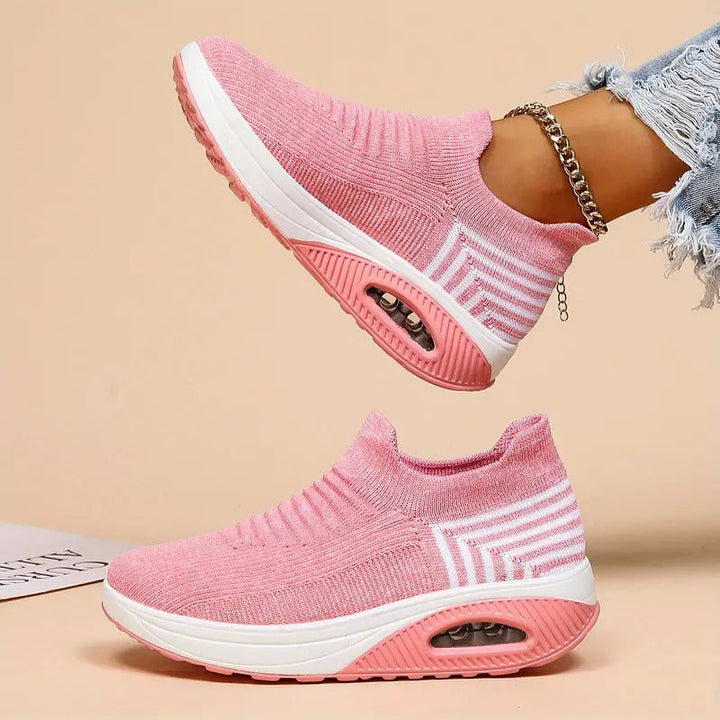 CloudWalk | Atmungsaktive Damenturnschuhe mit extra Fußstütze