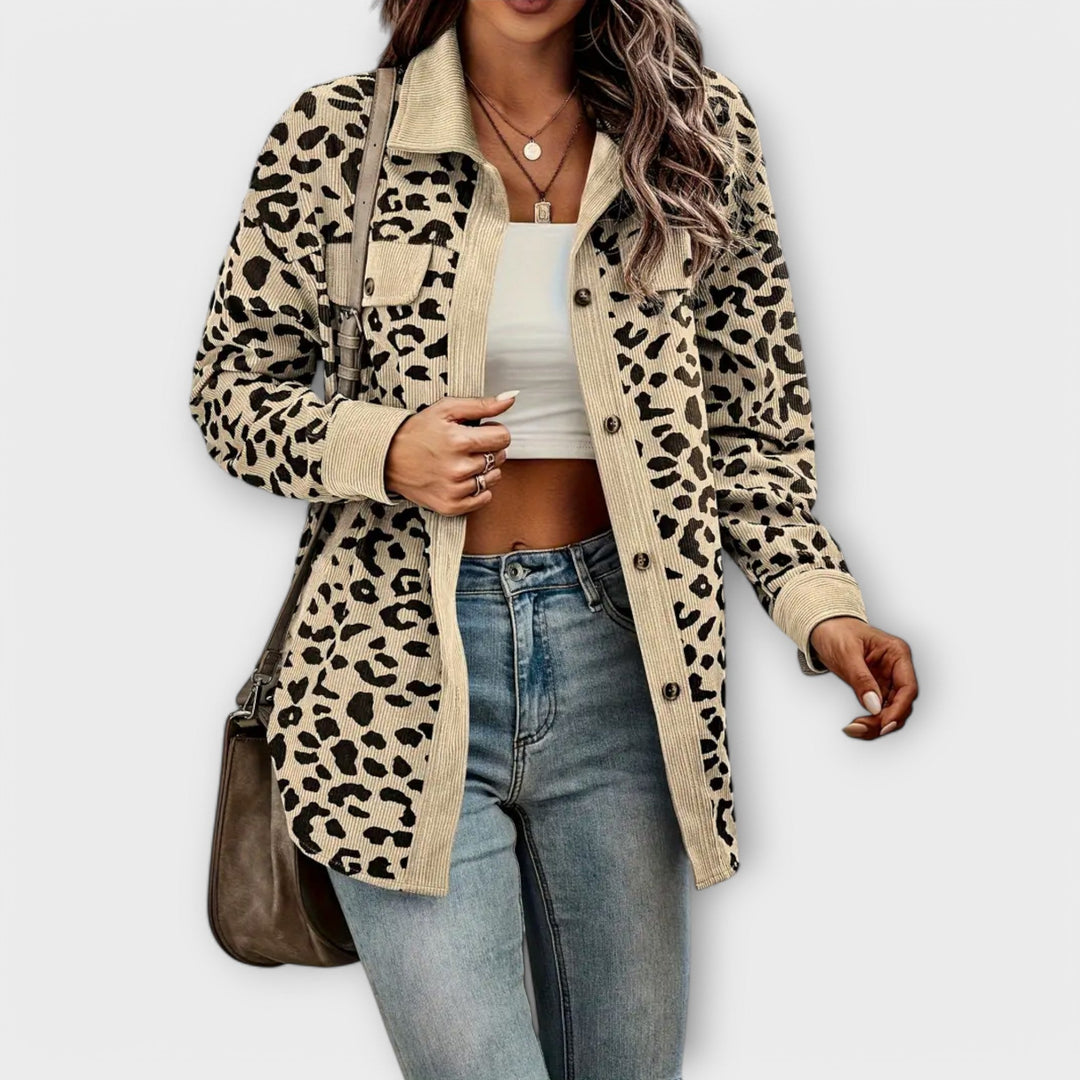 Mila | Damen Hemdjacke mit modernem Leopardenmuster