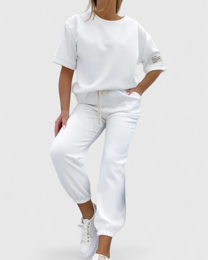 Amira | Bequemes Damen-Set für Alltag und Freizeit
