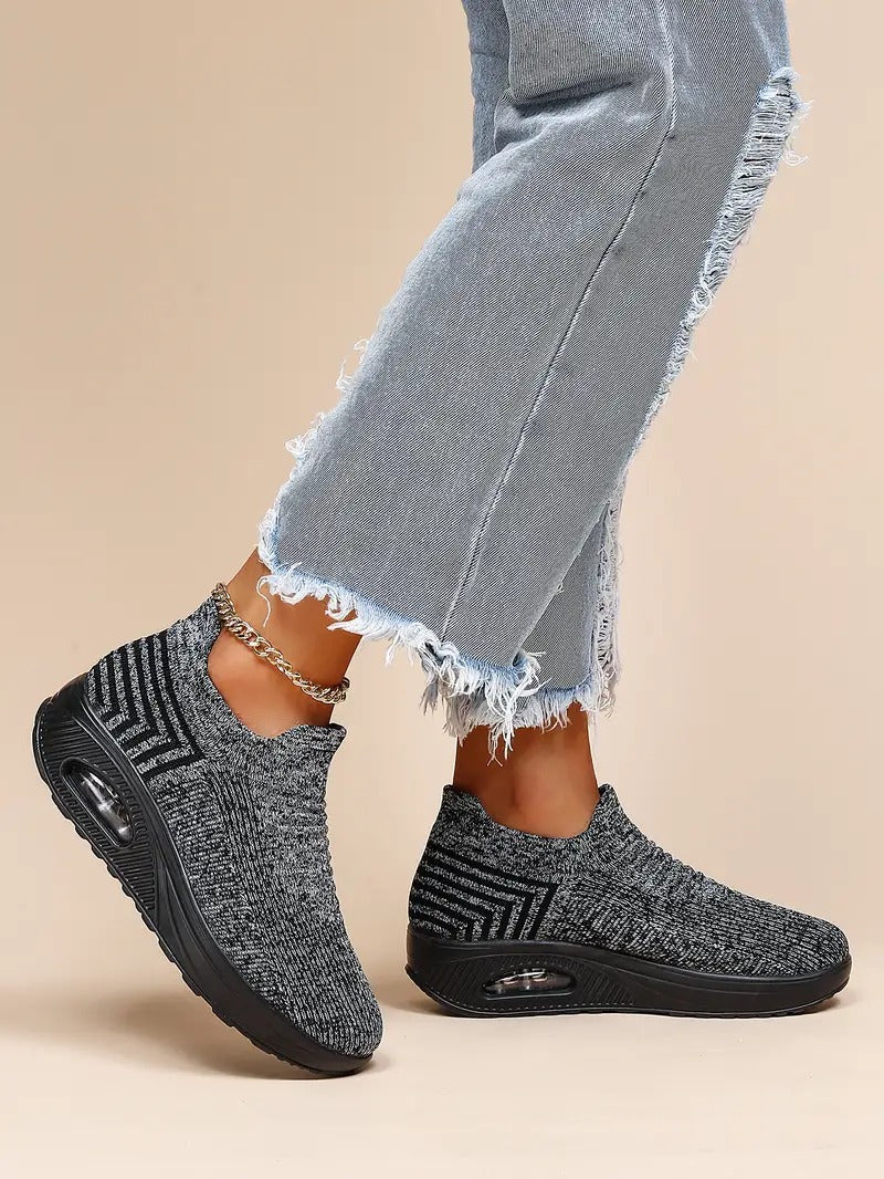 CloudWalk | Atmungsaktive Damenturnschuhe mit extra Fußstütze