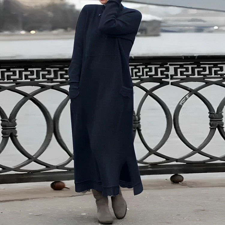 Mira | Langes Strickkleid Damen modern und lässig