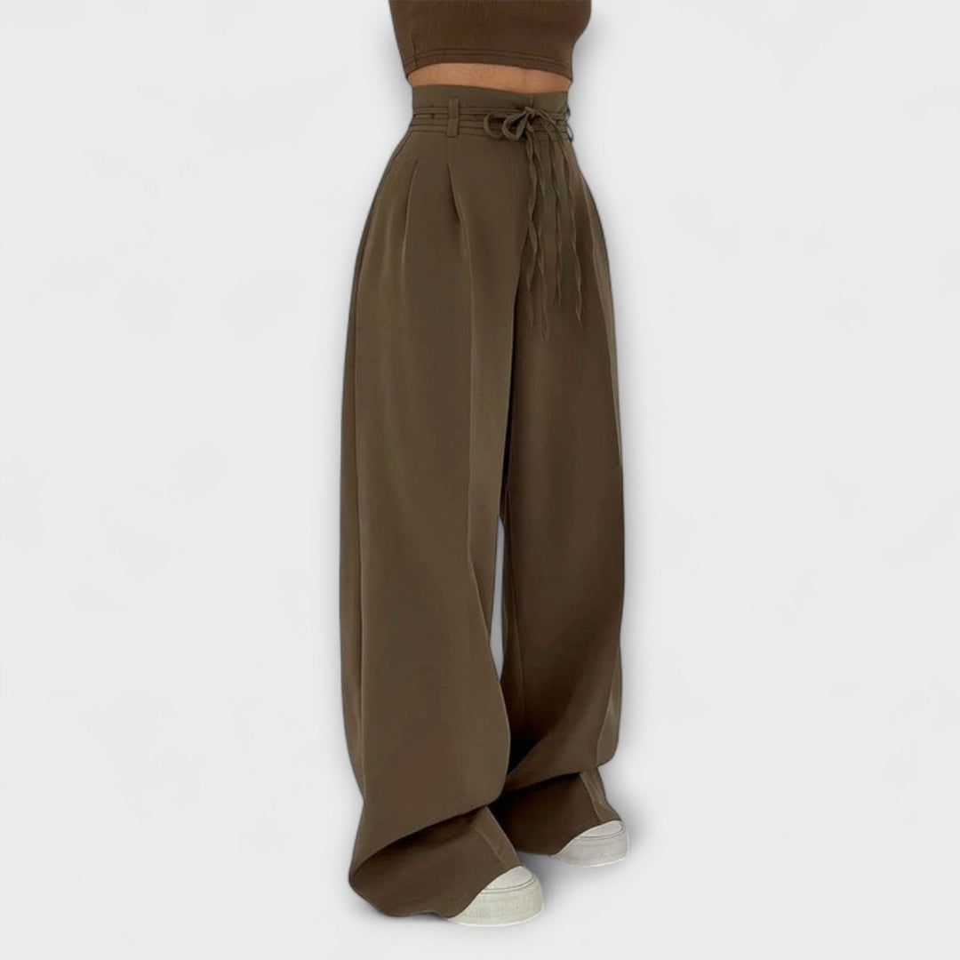 Hanna | Damen Hose modern geschnitten mit Schnürbund