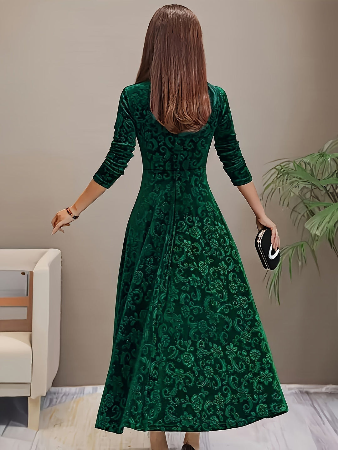 Clara | Stylisches Samtkleid für den Urlaub
