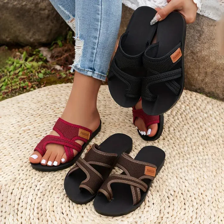 Celia | Perforierte Mesh-Sandalen mit Komfortsohle