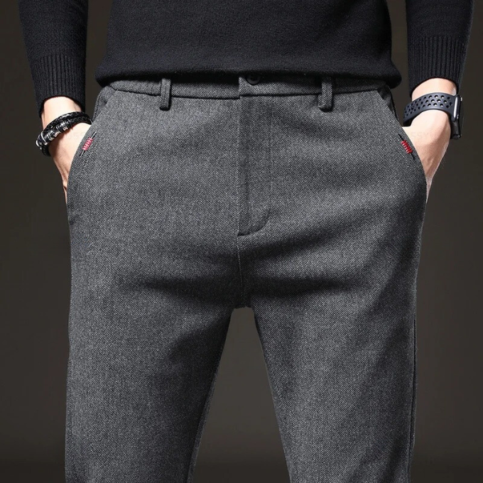 Finn | Herren Casual Hose im modernen Look
