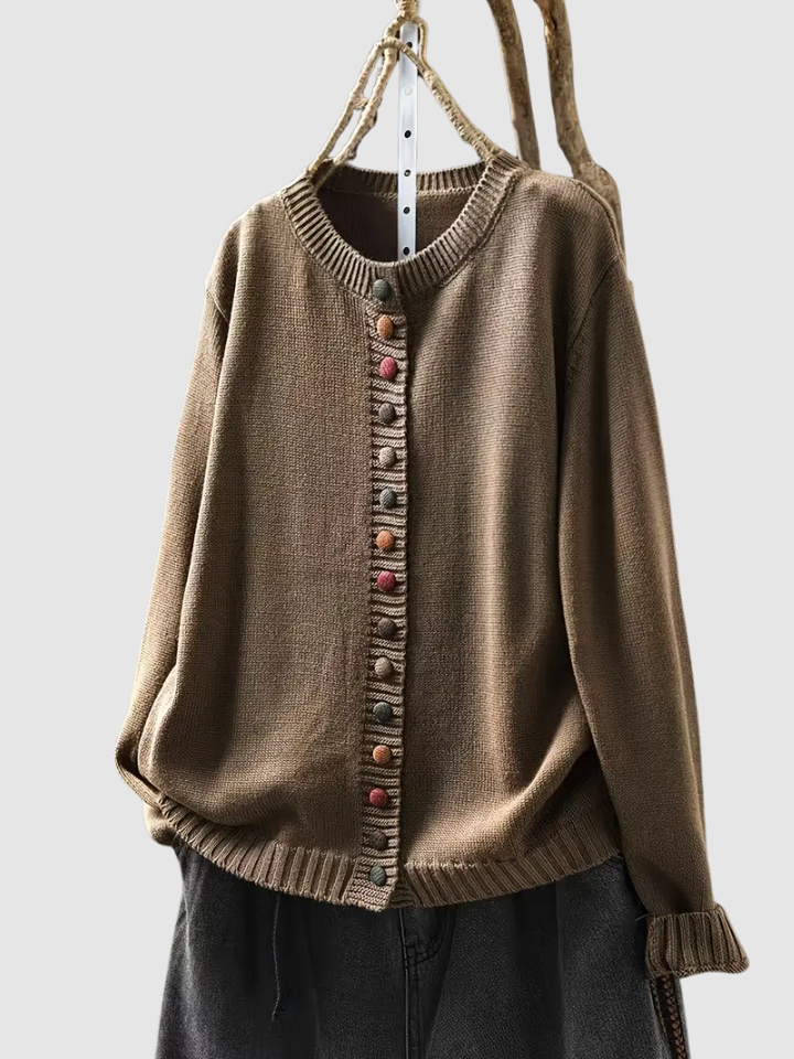 Mathilde | Strickjacke mit feinen farbigen Knopfdetails