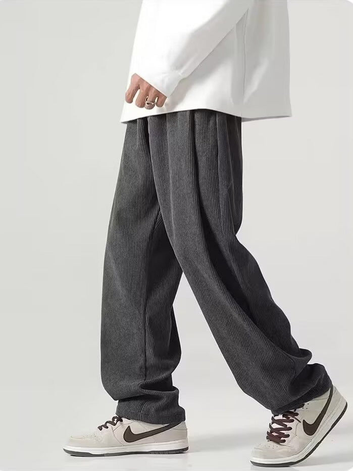 Jan | Retro-Sporthose für den Alltag im Herbst