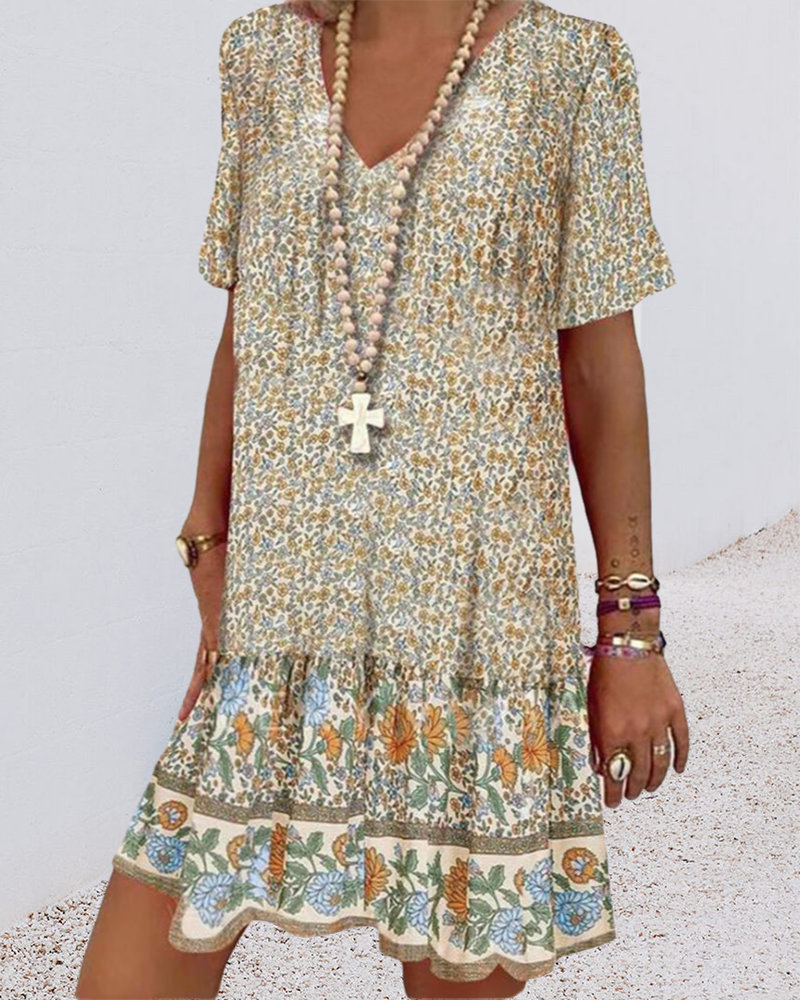 Hannah | Kurzärmeliges Kleid mit Blumendruck und V-Ausschnitt