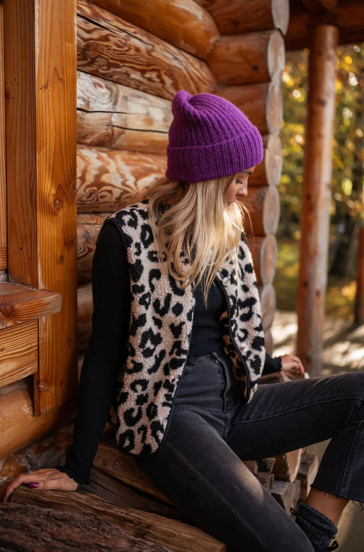 ASTRID | Die Leoparden-Strickweste