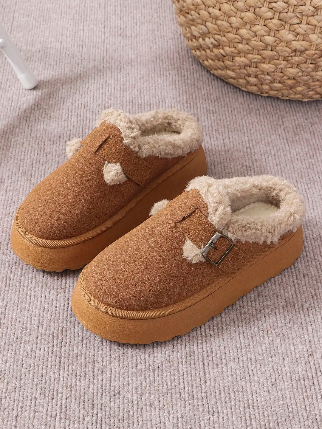 CozyStep | Gefütterte Clogs für warme Winterfüße