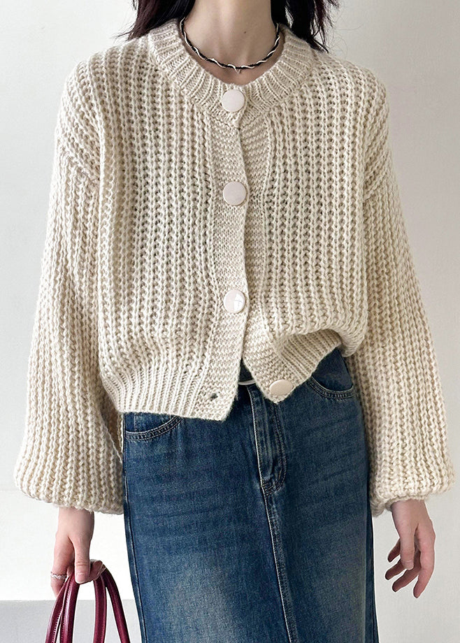 Langärmelige Strickjacke mit O-Ausschnitt, Beige