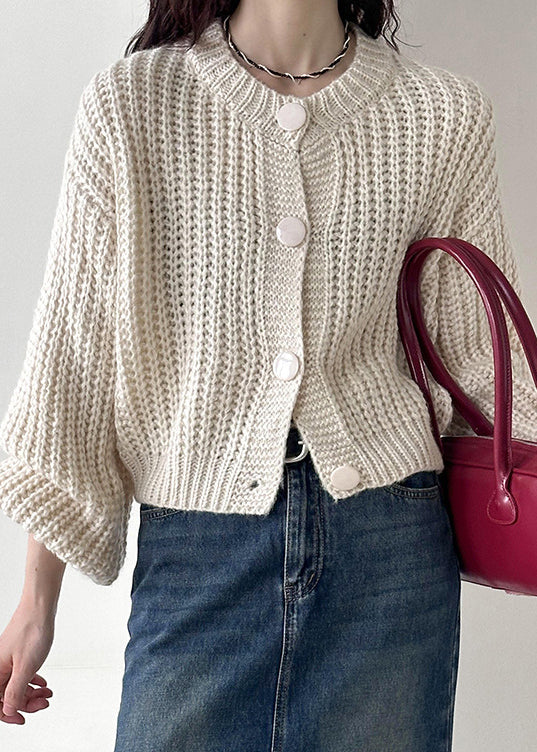 Langärmelige Strickjacke mit O-Ausschnitt, Beige