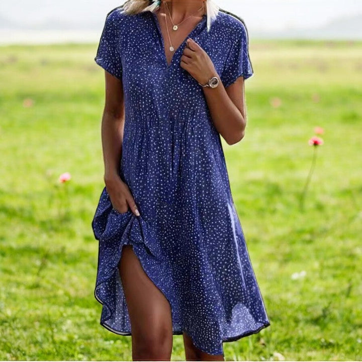 Katea | Midikleid mit tiefem V-Ausschnitt