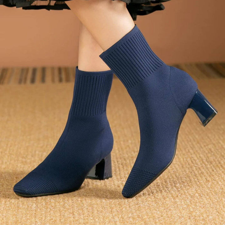 Isabella | Feine gestrickte Damen Stiefeletten mit Stil