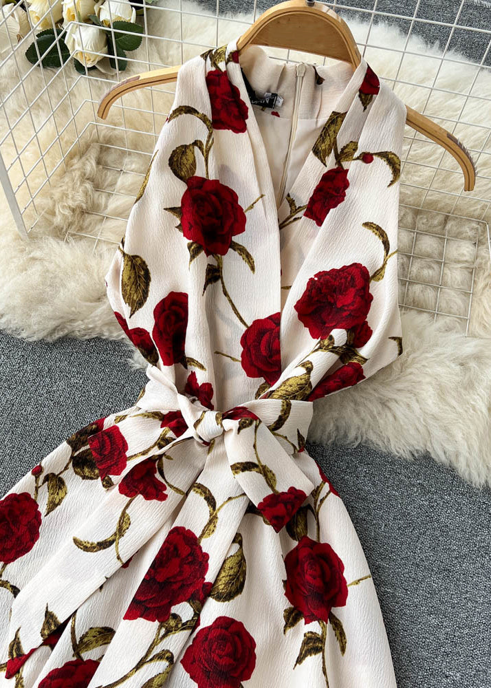 Apricotfarbenes Chiffonkleid ohne Ärmel
