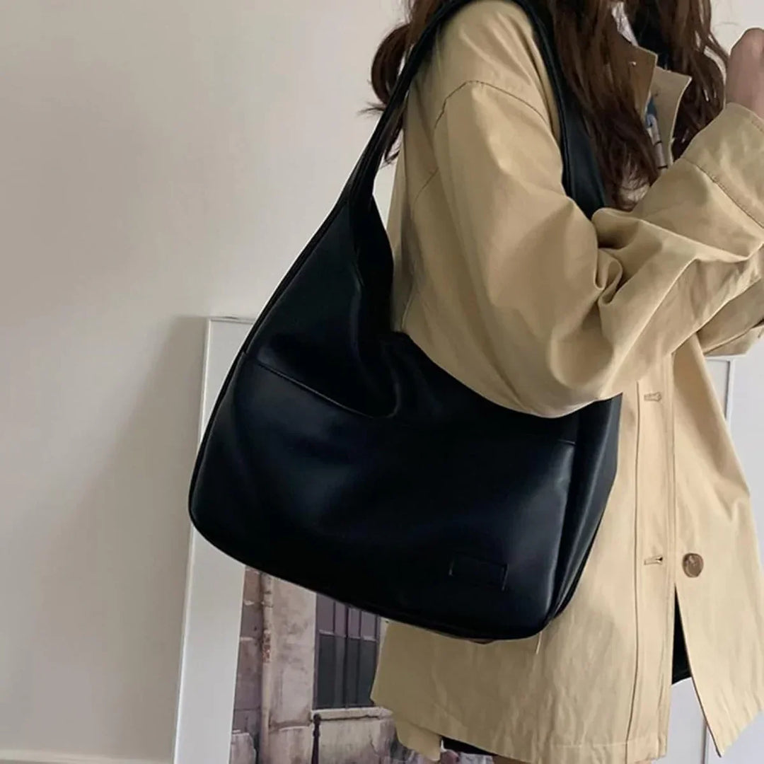 Akari | Kleine Handtasche mit edler Optik