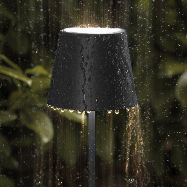 Verstellbare hohe Tischlampe für stilvolle Beleuchtung