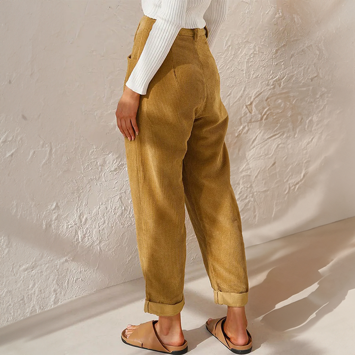 Elise | Lässige Kord-Brosche im Vintage-Stil