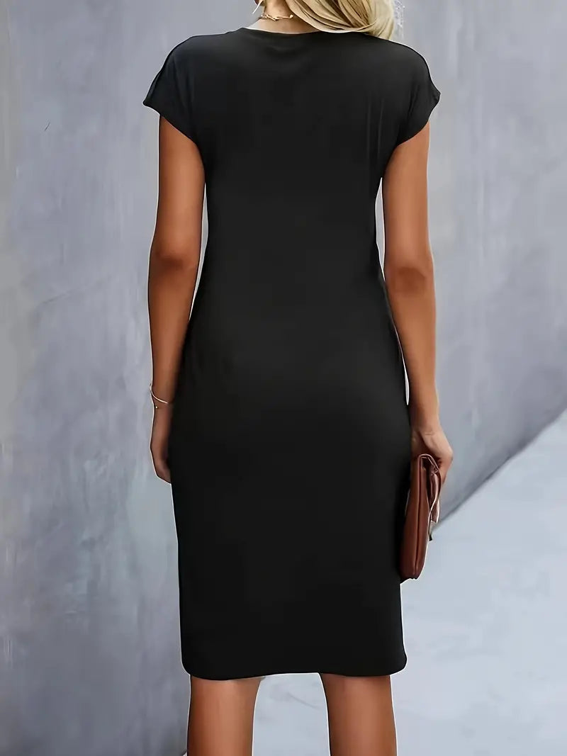 Lea | Klassisches Rundhals-Kleid für Damen