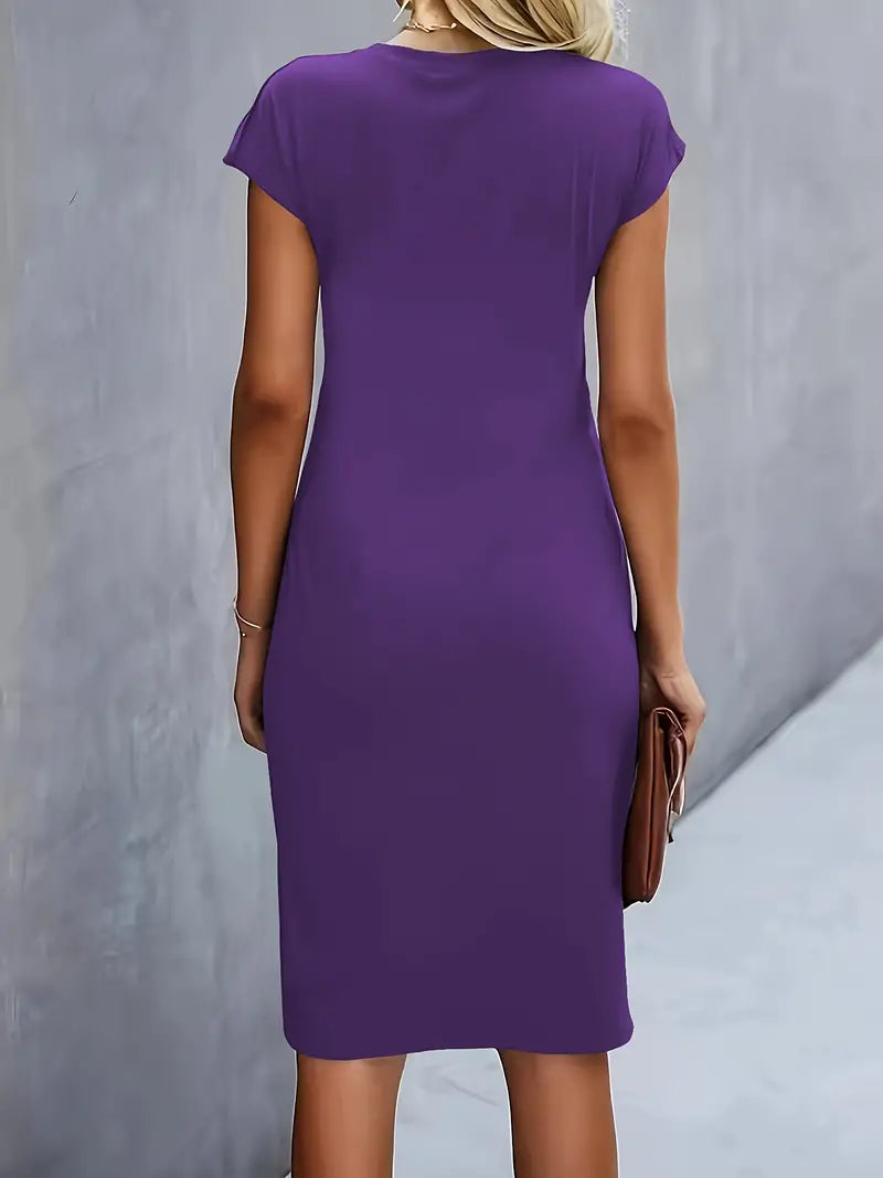Lea | Klassisches Rundhals-Kleid für Damen