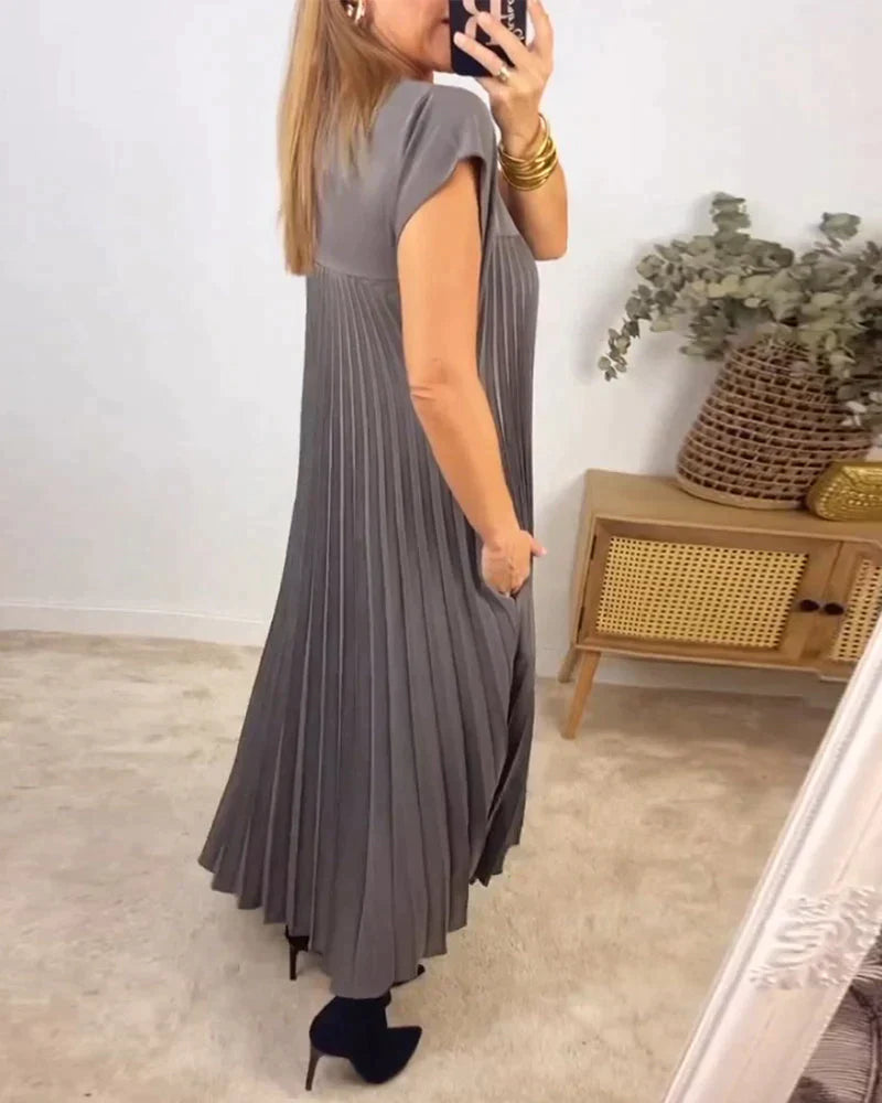 FERN Ärmelloses Faltenkleid für sommerliche Eleganz und Leichtigkeit