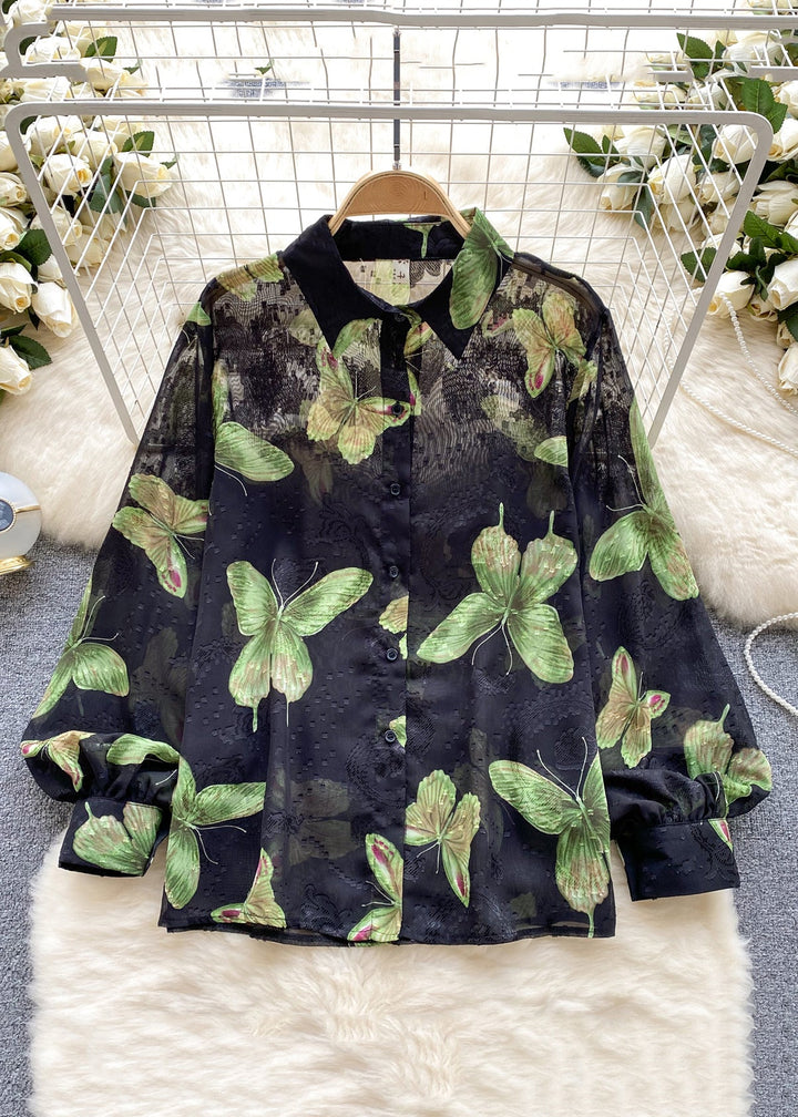 French Green | Chiffon-Hemd mit Blumenknöpfen