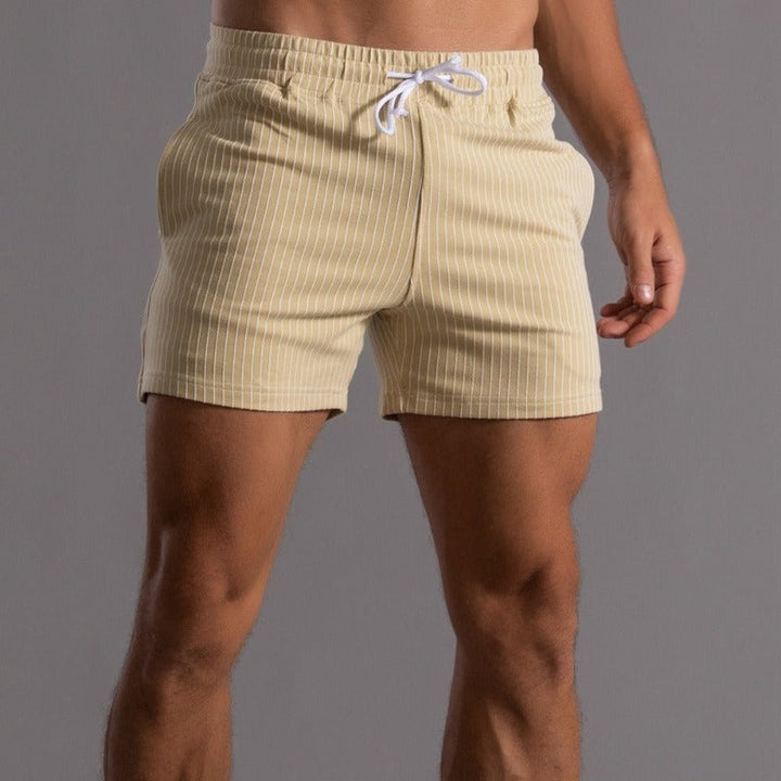 Alex Stylische gestreifte Shorts für lässige Sommerlooks
