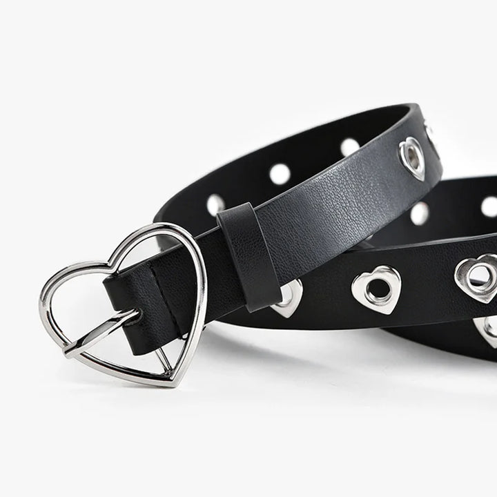 Silberner Herz | Ledergürtel mit stilvoller Metallschnalle