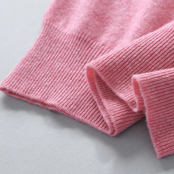 V-Ausschnitt Pullover | Klassisch, weich und zeitlos