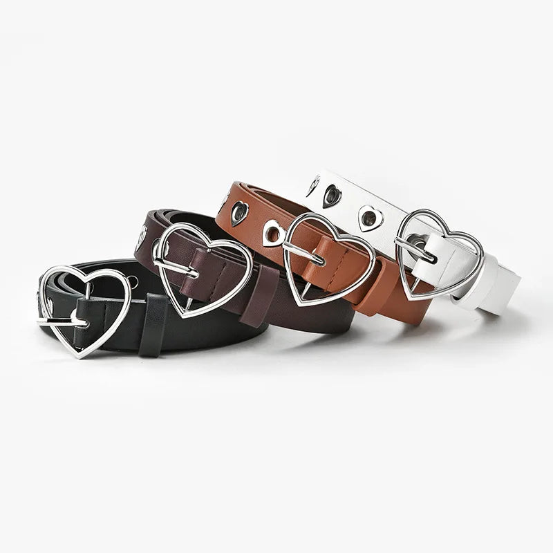 Silberner Herz | Ledergürtel mit stilvoller Metallschnalle